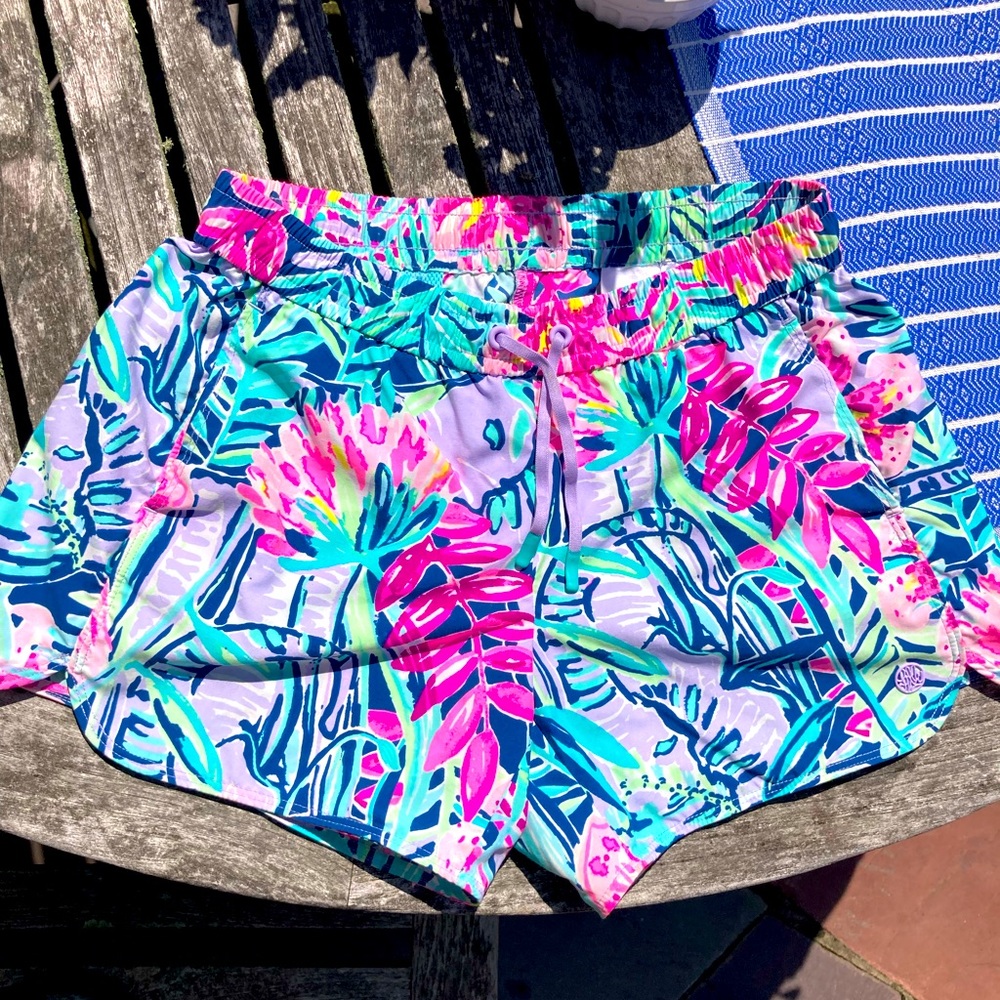 Lilly Pulitzer Runaround Shorts